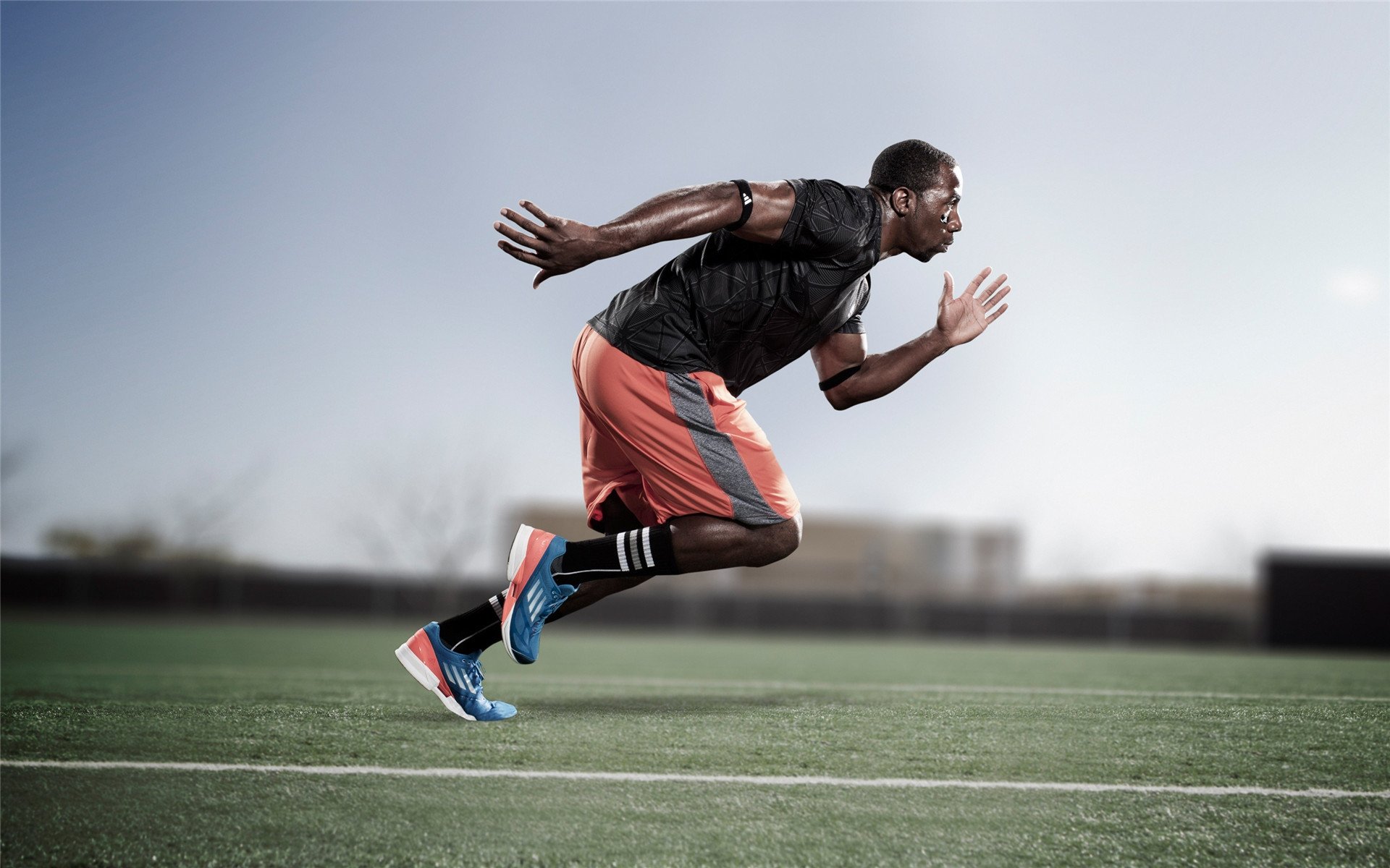 马刺推出球队专属运动饮品进行试点推广，马刺的球队文化